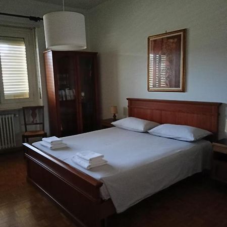 Casa Caty Apartment Pinerolo ภายนอก รูปภาพ