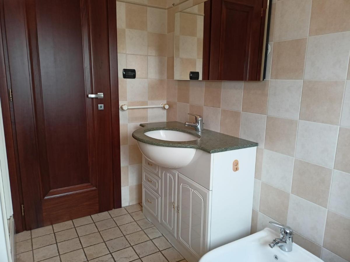 Casa Caty Apartment Pinerolo ภายนอก รูปภาพ
