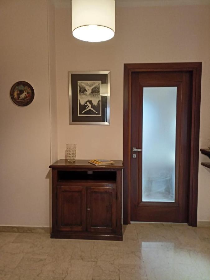 Casa Caty Apartment Pinerolo ภายนอก รูปภาพ