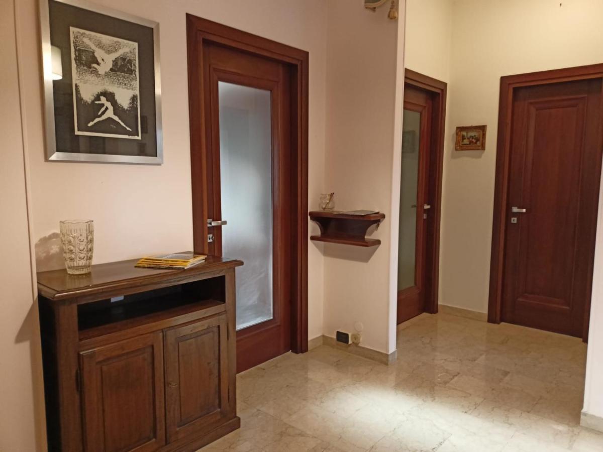 Casa Caty Apartment Pinerolo ภายนอก รูปภาพ