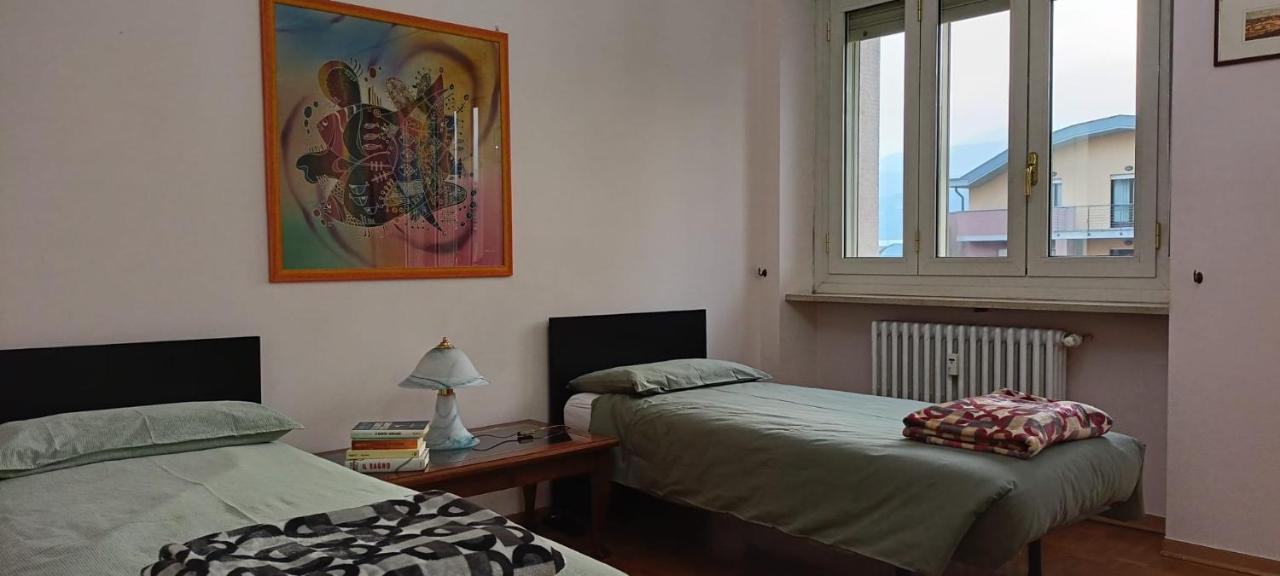 Casa Caty Apartment Pinerolo ภายนอก รูปภาพ